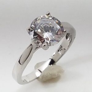 Stunning Sterling Silver CZ Solitaire Ring